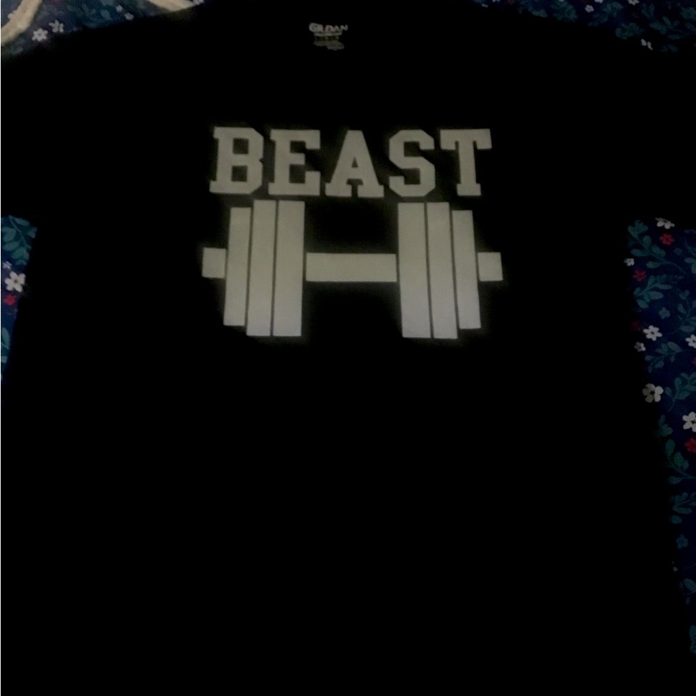 Men’s size large Disney Beast short sleeve tshirt